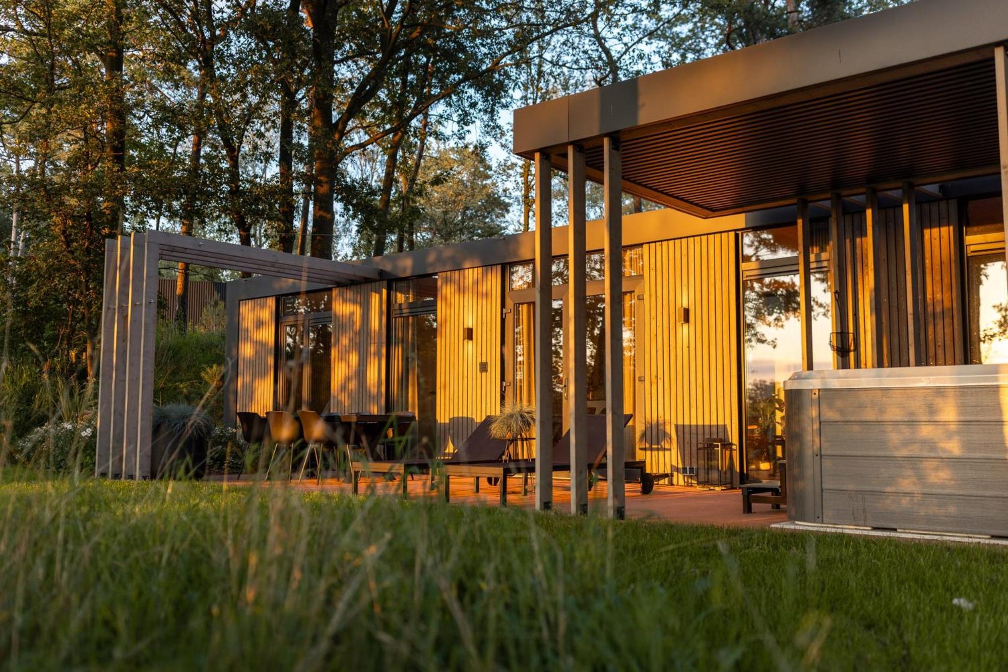 Zicht Op Twente - Spa Lodges Маркело Экстерьер фото